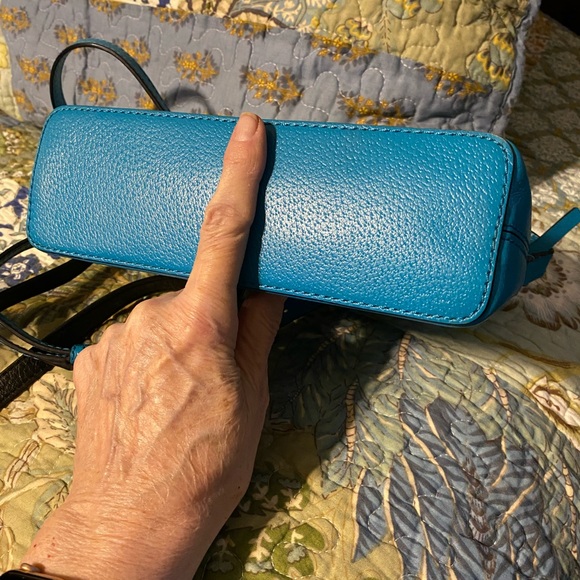 Kate Spade Crossbody Bag, Leather Turquoise, long strap, EUC - Picture 3 of 6